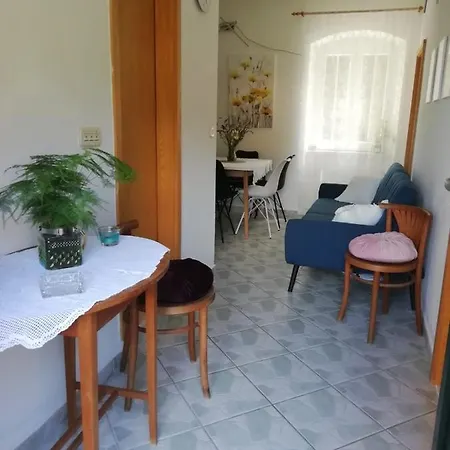 Apartman Marina *